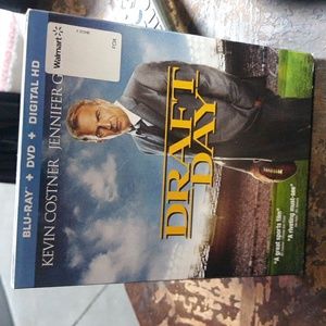 NWT Draft Day Blu Ray DVD